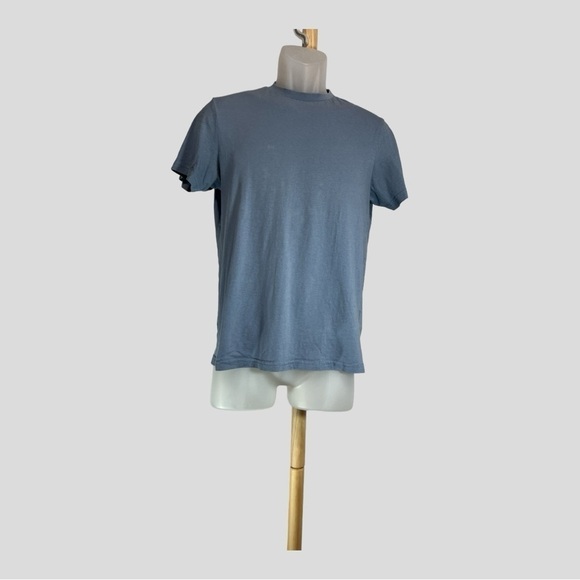 2 for $20 H&M Solid Sky Blue & Slate Blue Short Sleeve T-Shirts, Size XS - Picture 8 of 10